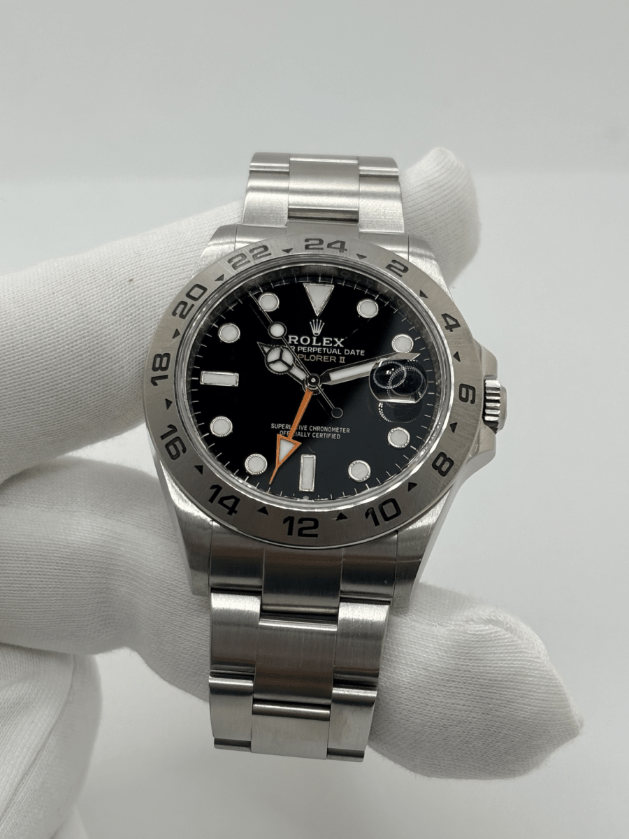 Montre ROLEX "Explorer" en acier - Castafiore