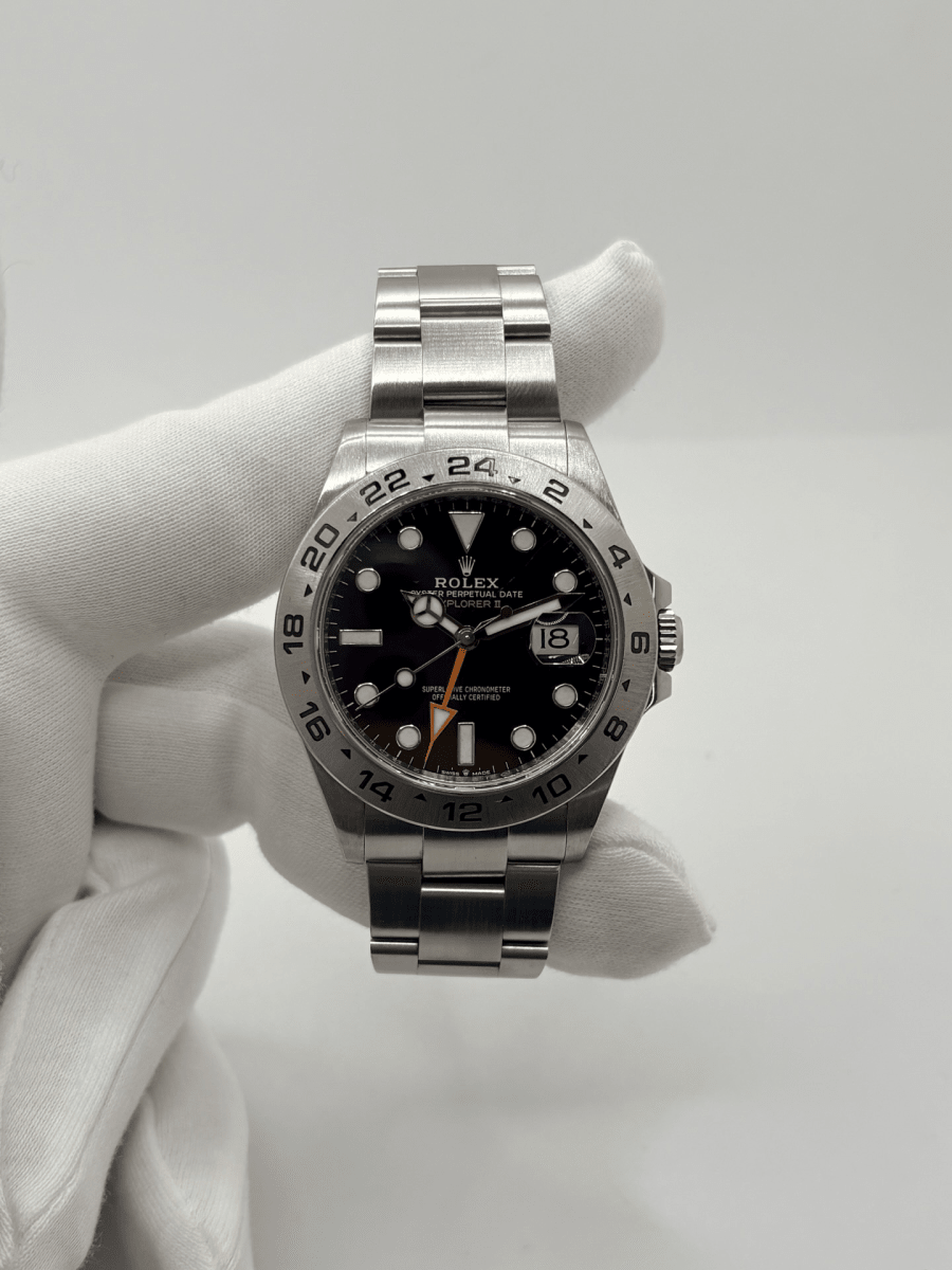 Montre ROLEX "Explorer" en acier - Castafiore
