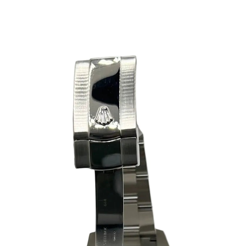 Montre ROLEX "Milgauss" en acier - Castafiore