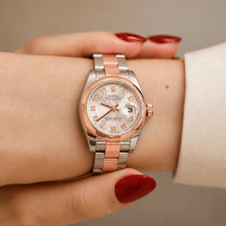 Montre ROLEX "Oyster Datejust Lady" en or rose et acier - Castafiore