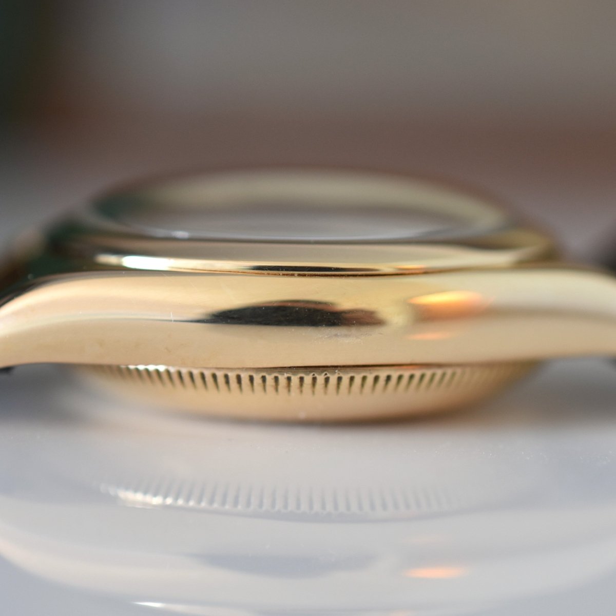 Montre ROLEX "Oyster Perpetual Bubbleback Ovetto" en or jaune et cuir - Castafiore