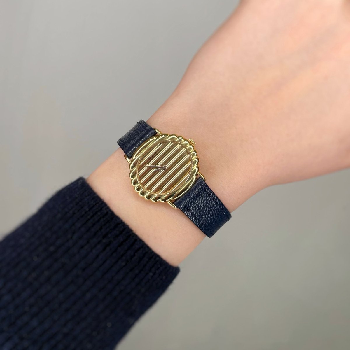 Montre PIAGET Tanagra en or jaune et cuir