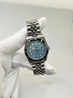 Montre TUDOR "Black Bay 54" en acier inoxydable - Castafiore