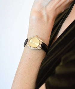 Montre VACHERON CONSTANTIN POUR CHAUMET en or jaune, cuir et diamants - Castafiore