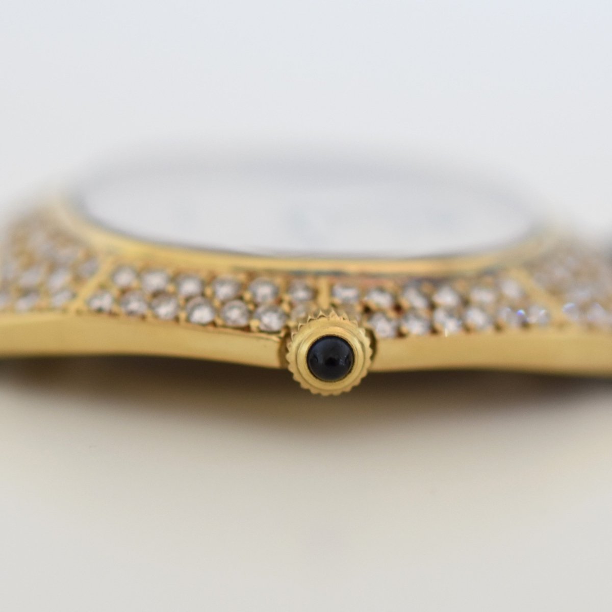 Montre VACHERON CONSTANTIN POUR CHAUMET en or jaune, cuir et diamants - Castafiore
