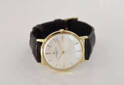 Montre VACHERON&CONSTANTIN Modèle Patrimony Réf. 6903 en or jaune 18 carats, Cal. K1002/2, Années 1960. - Castafiore