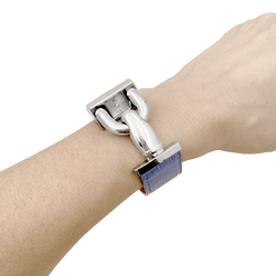 Montre VAN CLEEF & ARPELS "Cadenas" en acier, cuir et diamant - Castafiore