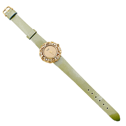 Watch Van Cleef & Arpels, "Tess", yellow gold and diamonds.