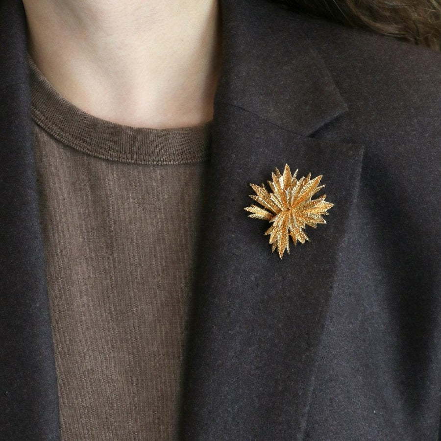 OJ PERRIN Broche étoile or jaune - Castafiore