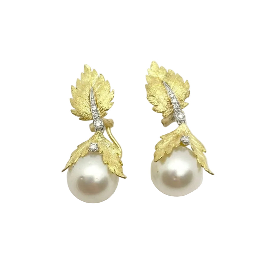 Orecchini oro 18KT con diamanti naturali e perle coltivate. - Castafiore