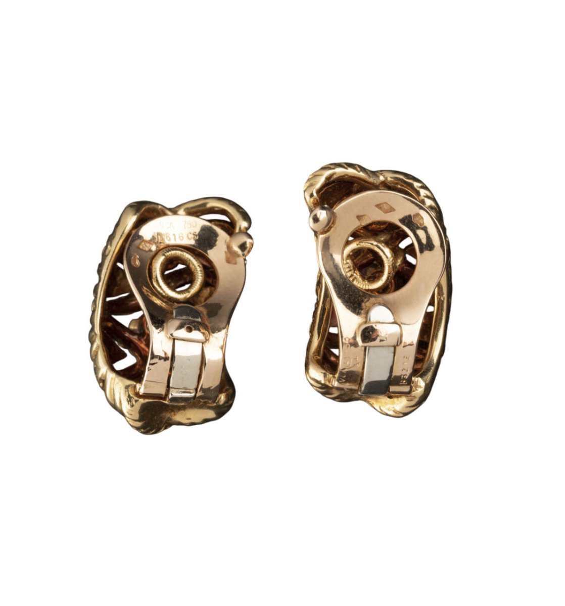 Paire de clip d'oreille ANDRE VASSORT x VAN CLEEF & ARPELS en or jaune, rubis et diamants - Castafiore