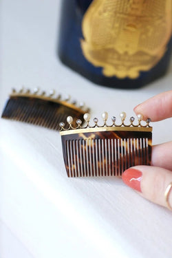 Paire de Peignes Diamants et Perles Fines sur Or - Castafiore