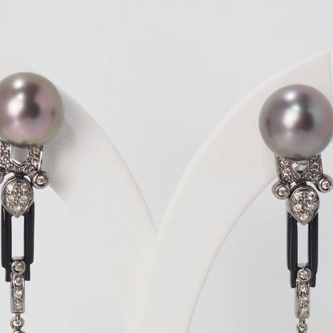 Paire de pendants d'oreilles en or blanc diamants cognacs et perles - Castafiore