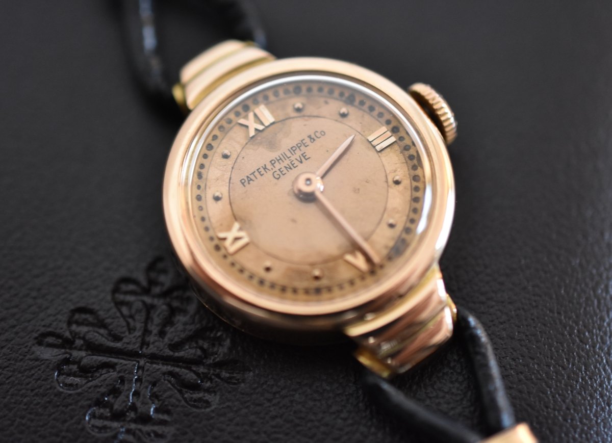 Patek Philippe montre de dame or rose 18 carats (750/000), circa 1942 - Castafiore