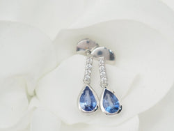 Pendants d'oreilles en or blanc, saphirs et diamants - Castafiore