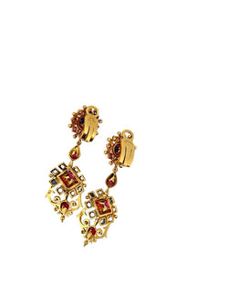Pendants d'oreilles ZOLOTAS en or jaune, rubis et saphirs - Castafiore