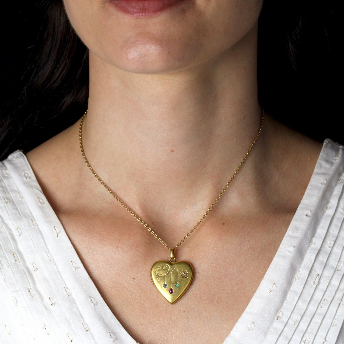 Pendentif ANCIEN Cœur en or jaune rubis saphir émeraude perles - Castafiore