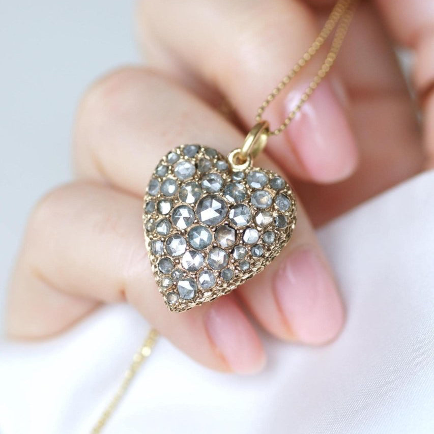 Pendentif ANCIEN Cœur en or rose et diamants - Castafiore