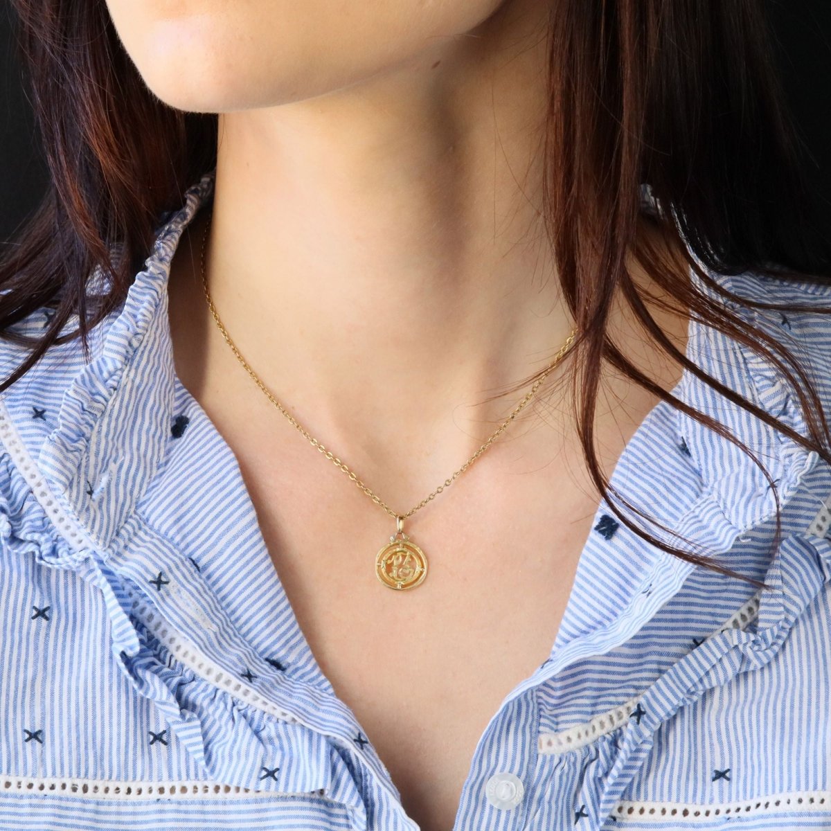 Pendentif ancien en or jaune et or vert - Castafiore