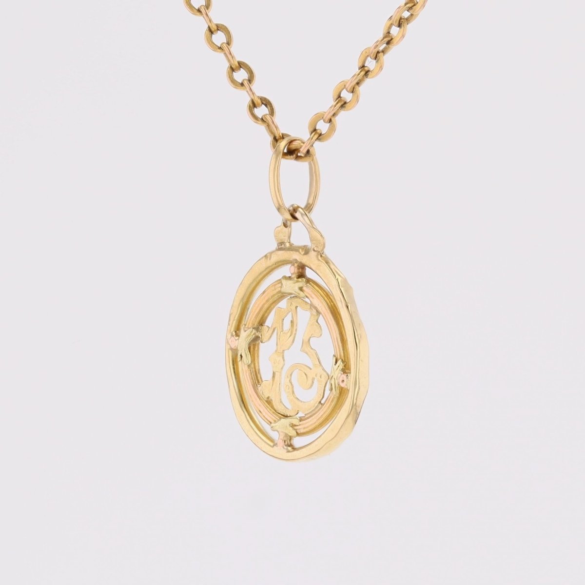 Pendentif ancien en or jaune et or vert - Castafiore