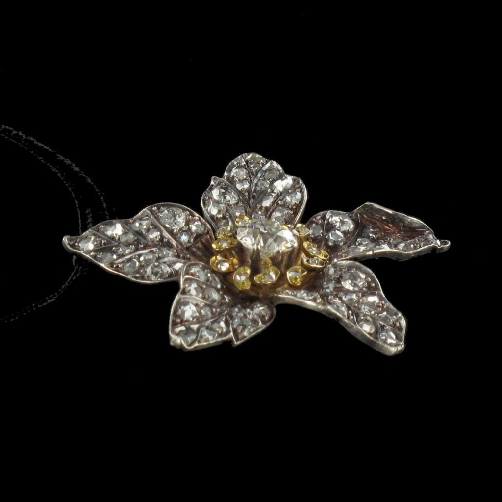 Pendentif ancien fleur diamants - Castafiore