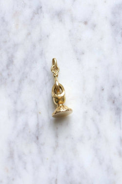 Pendentif ancien sceau cachet victorien en or jaune - Castafiore
