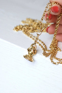 Pendentif ancien sceau cachet victorien en or jaune - Castafiore