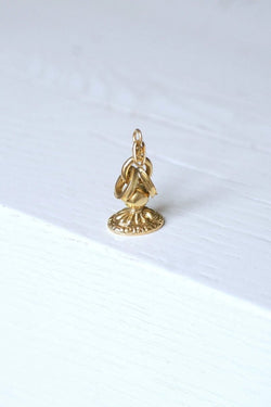 Pendentif ancien sceau cachet victorien en or jaune - Castafiore