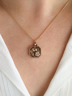 Pendentif Art Nouveau porte photo or rose perles fines - Castafiore