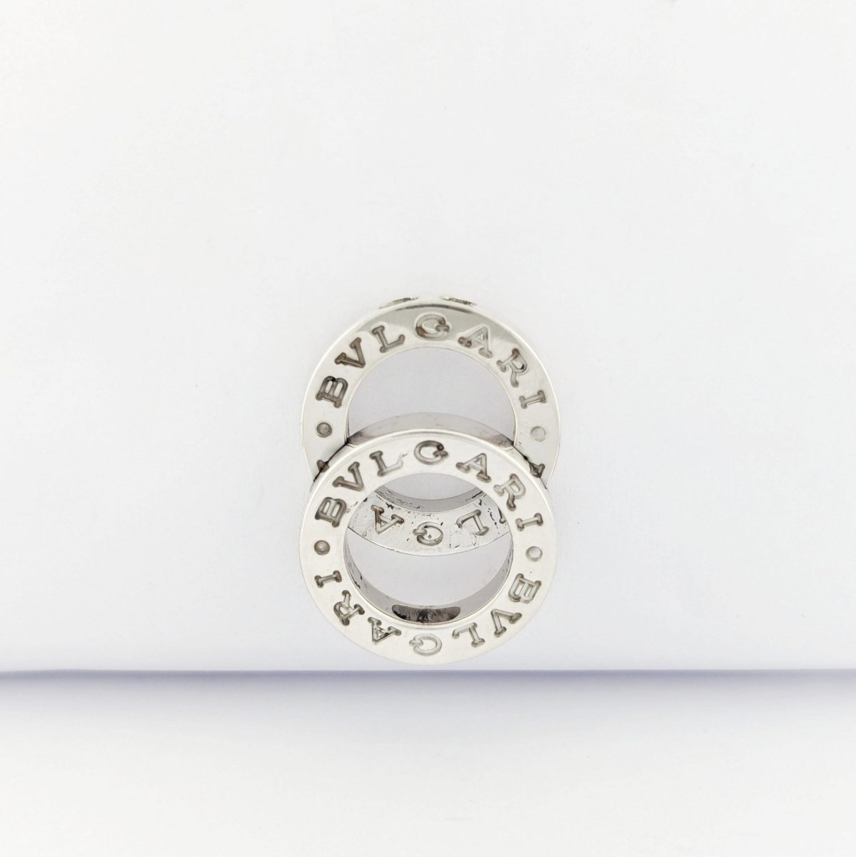 Pendentif Bvlgari en argent - motif cercles entrelacés - Castafiore