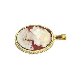 Pendentif Camée en or jaune, coquillage, et diamant - Castafiore