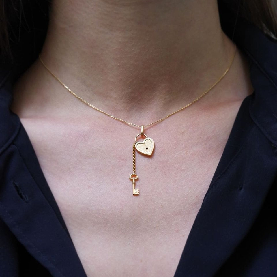Pendentif CHARLES PERROUD Cadenas cœur en or jaune - Castafiore