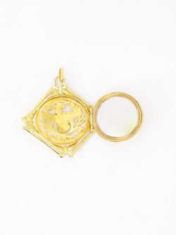 Pendentif Chimère Art Nouveau or jaune nacre - Castafiore