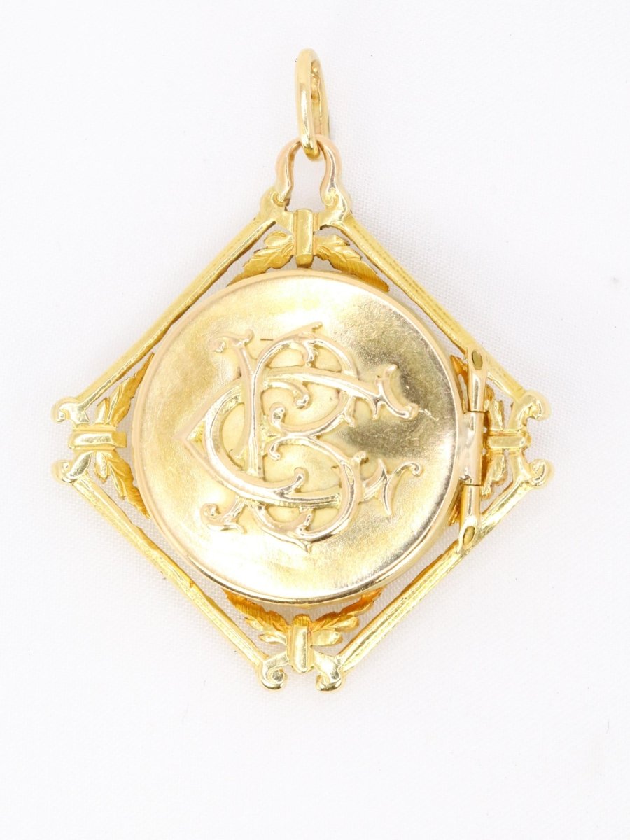 Pendentif Chimère Art Nouveau or jaune nacre - Castafiore