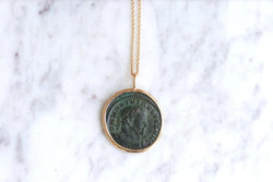 Pendentif collier pièce romaine Maximien Hercule - Castafiore