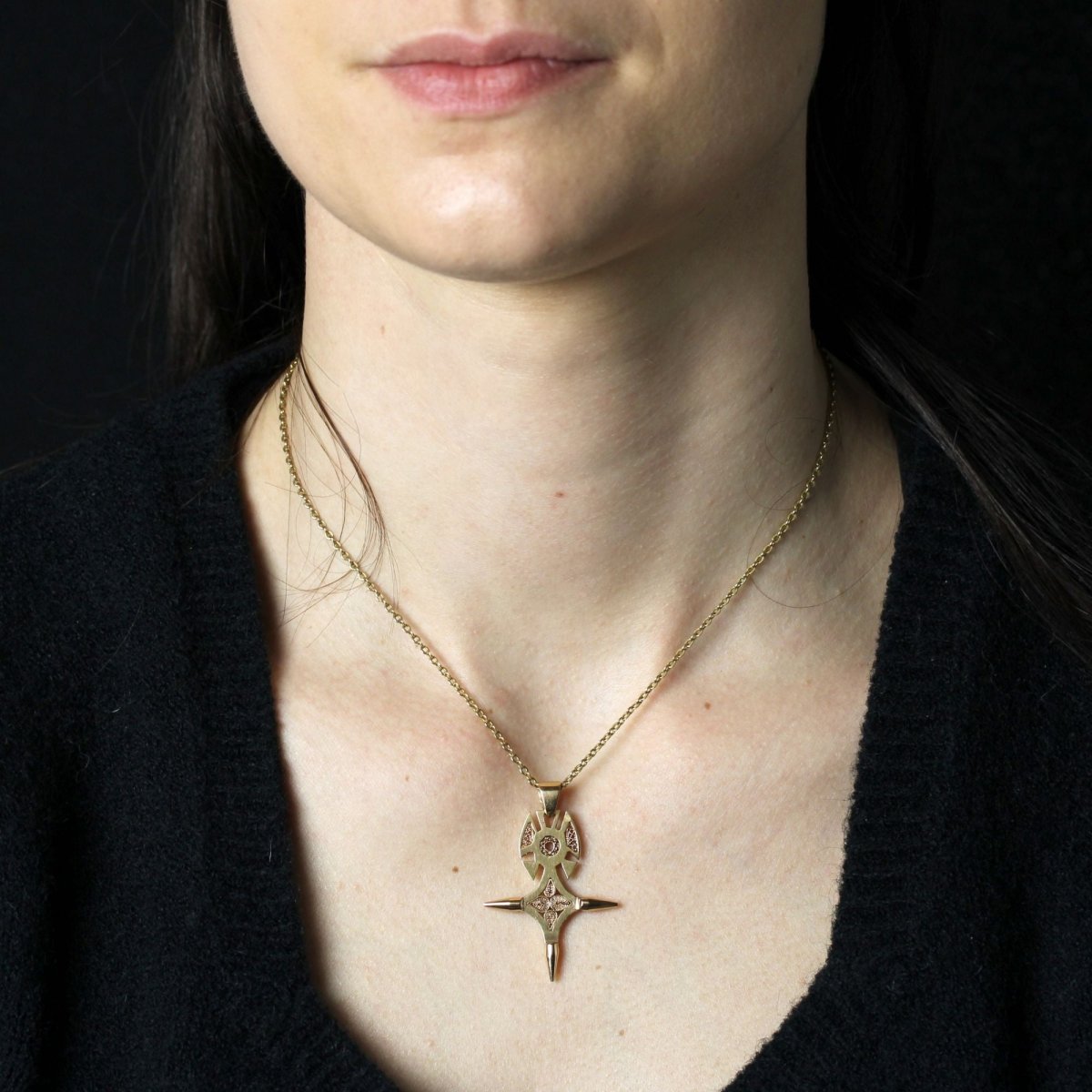 Pendentif croix AGADEZ Filigranée en or rose - Castafiore
