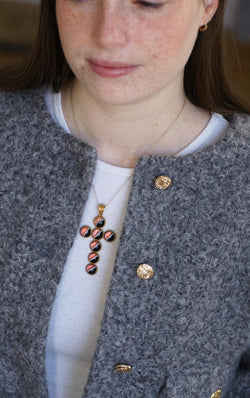 Pendentif Croix Cabochon d'Agate sur Or jaune - Castafiore