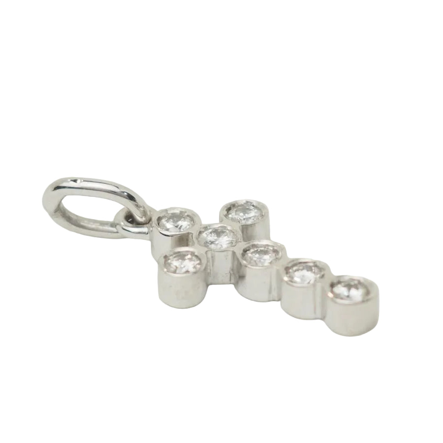 Pendentif croix en or blanc et diamants 0.35ct - Castafiore