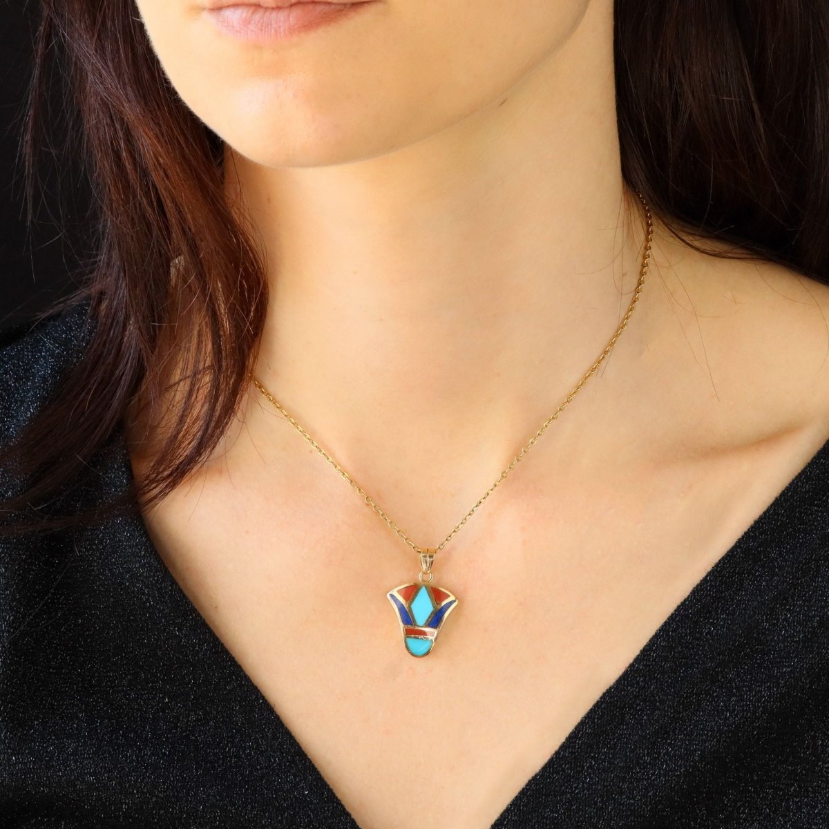 Pendentif égyptien en or jaune et émail - Castafiore