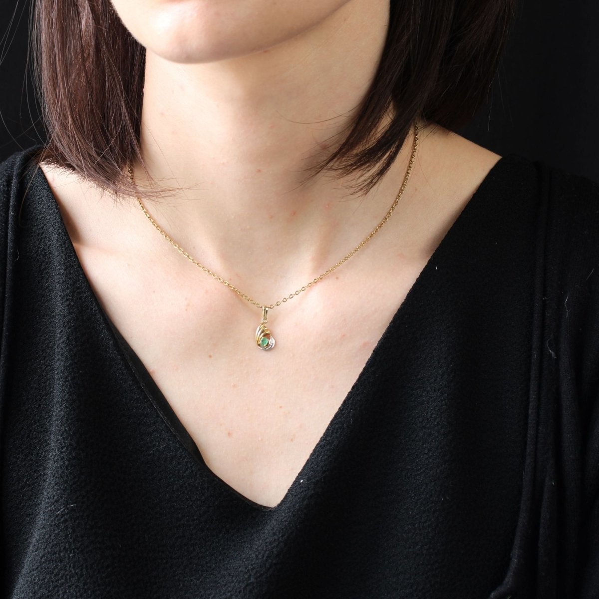 Pendentif ÉMERAUDE Moderne en or jaune - Castafiore