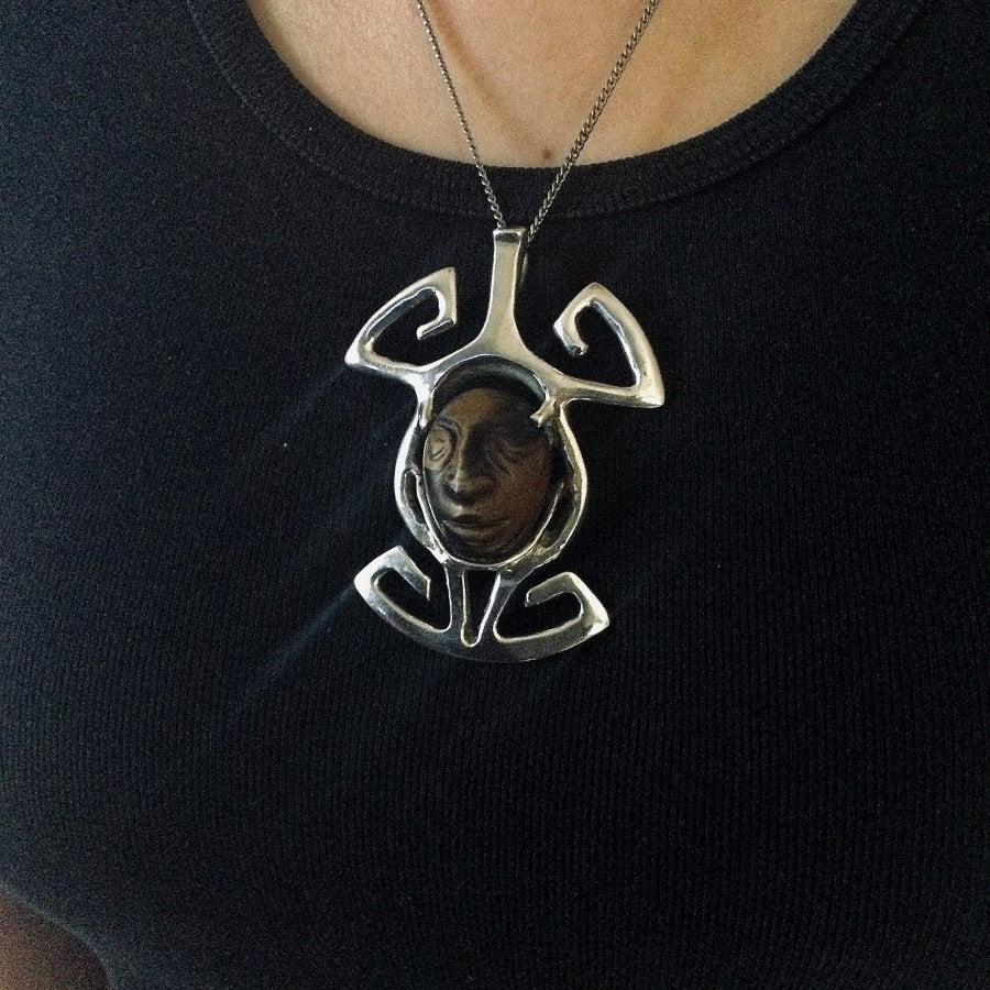 Pendentif en argent et oeil - de - tigre - Castafiore