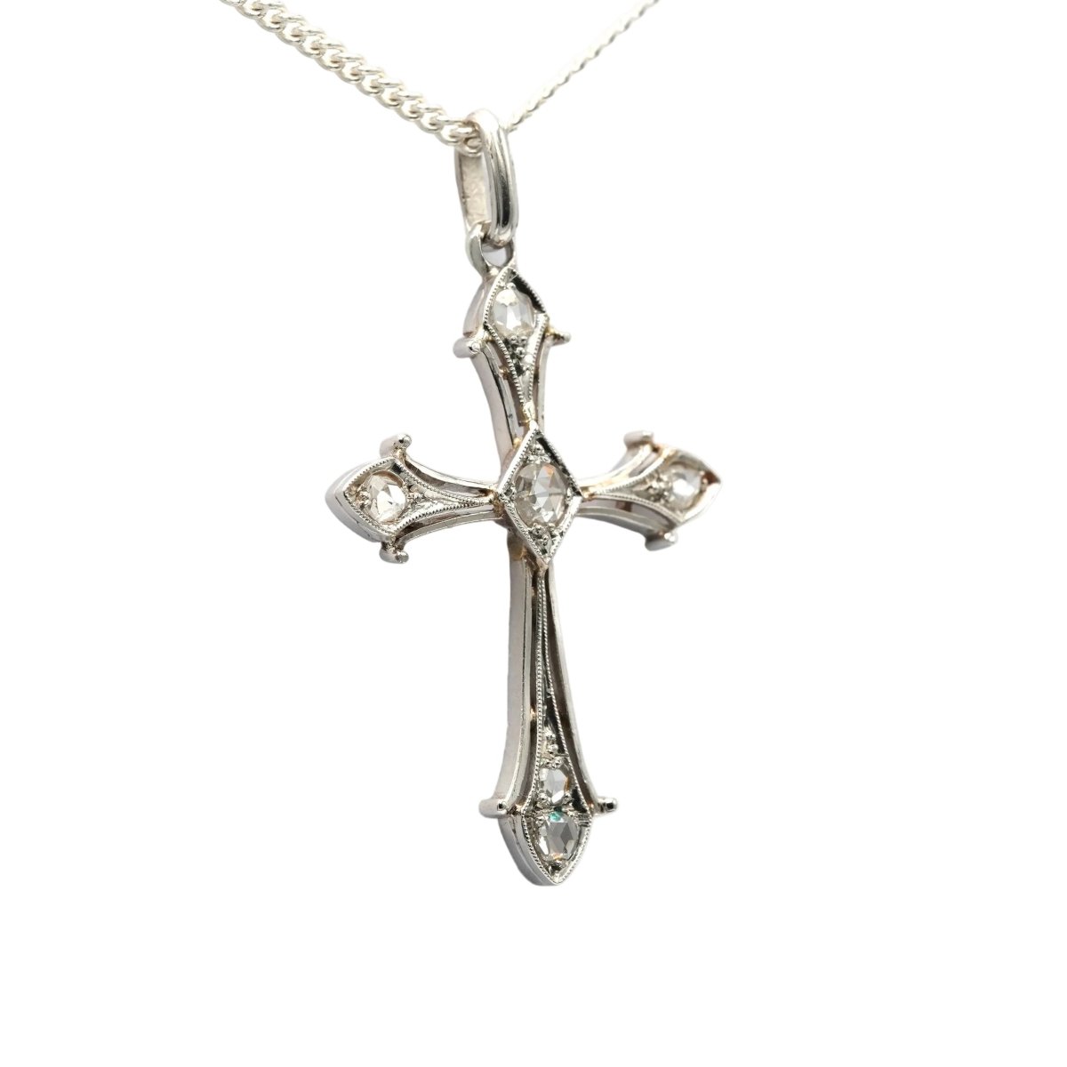 Pendentif en or blanc et diamants - Castafiore