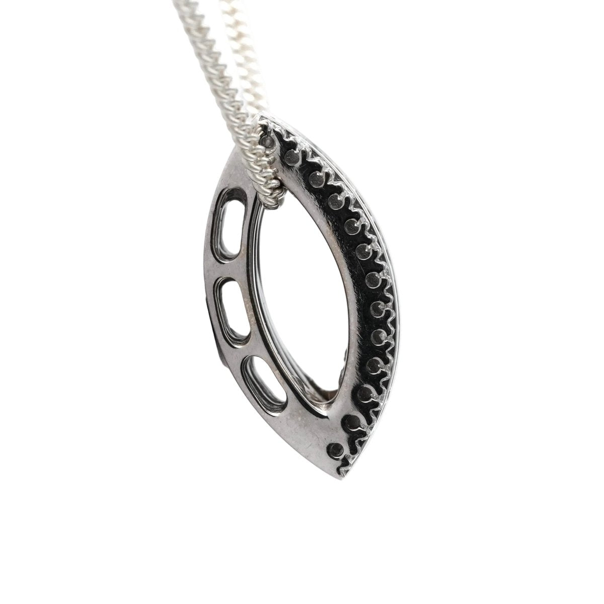 Pendentif en or blanc et diamants - Castafiore