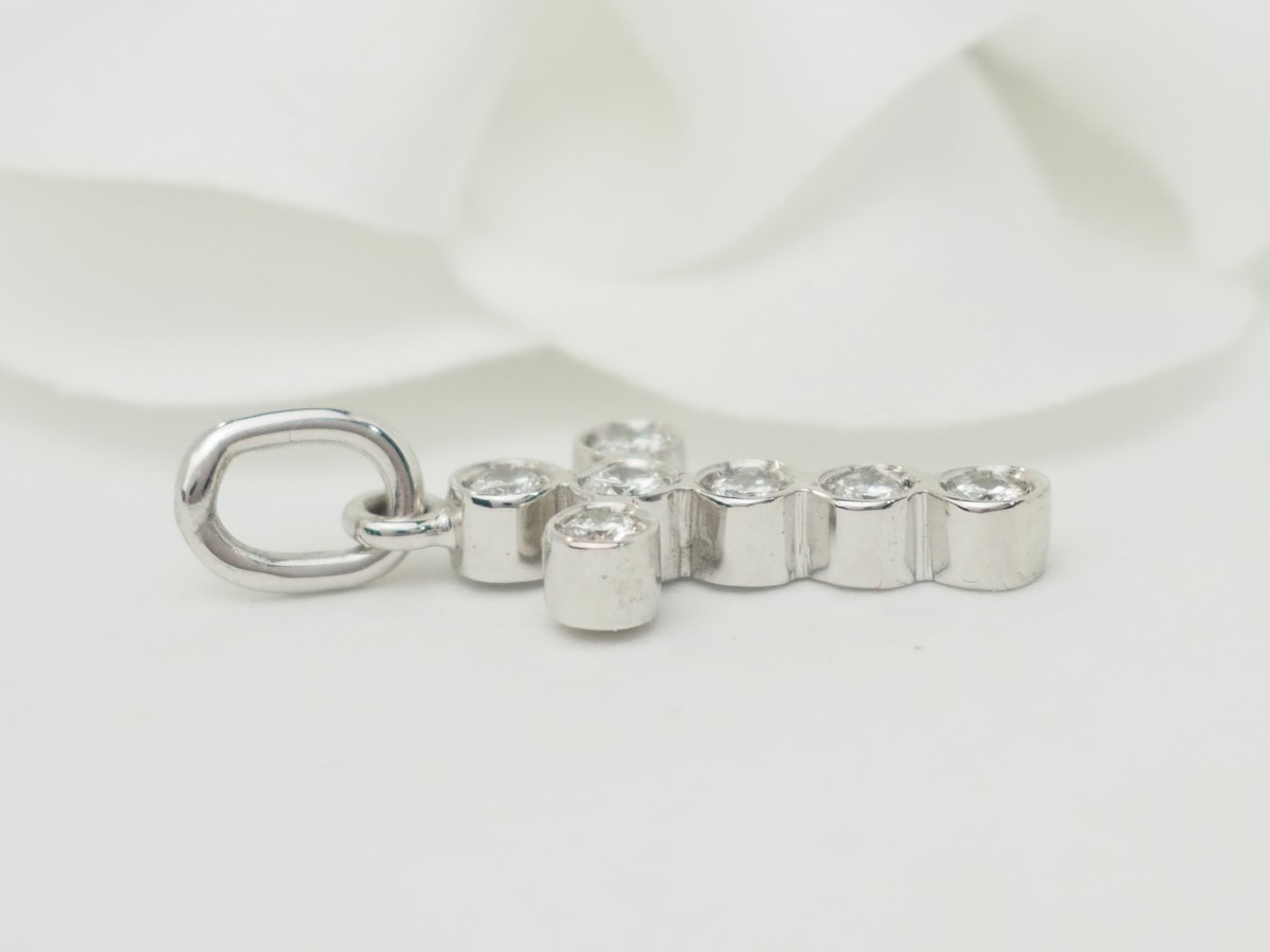 Pendentif en or blanc et diamants - Castafiore