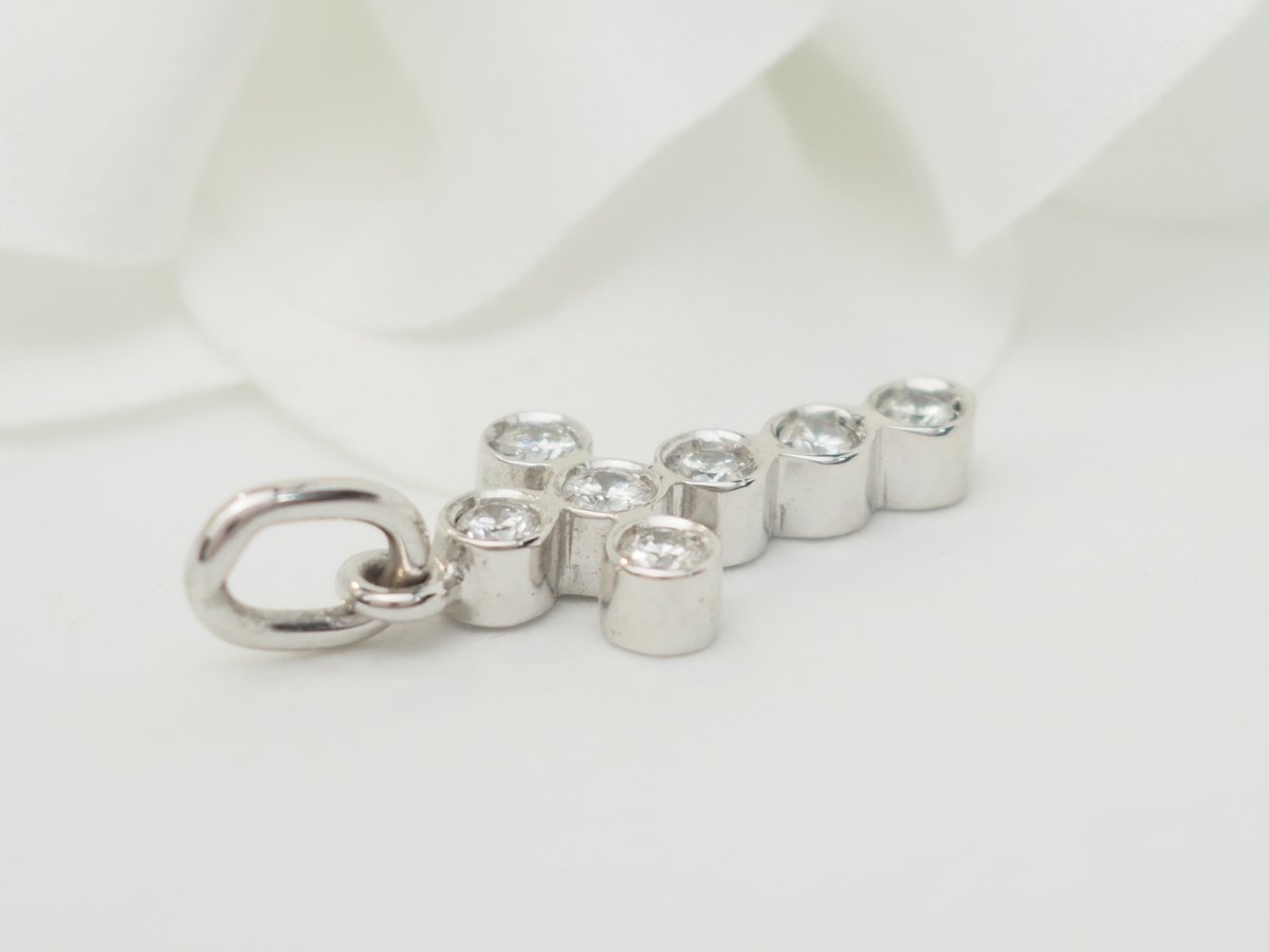 Pendentif en or blanc et diamants - Castafiore