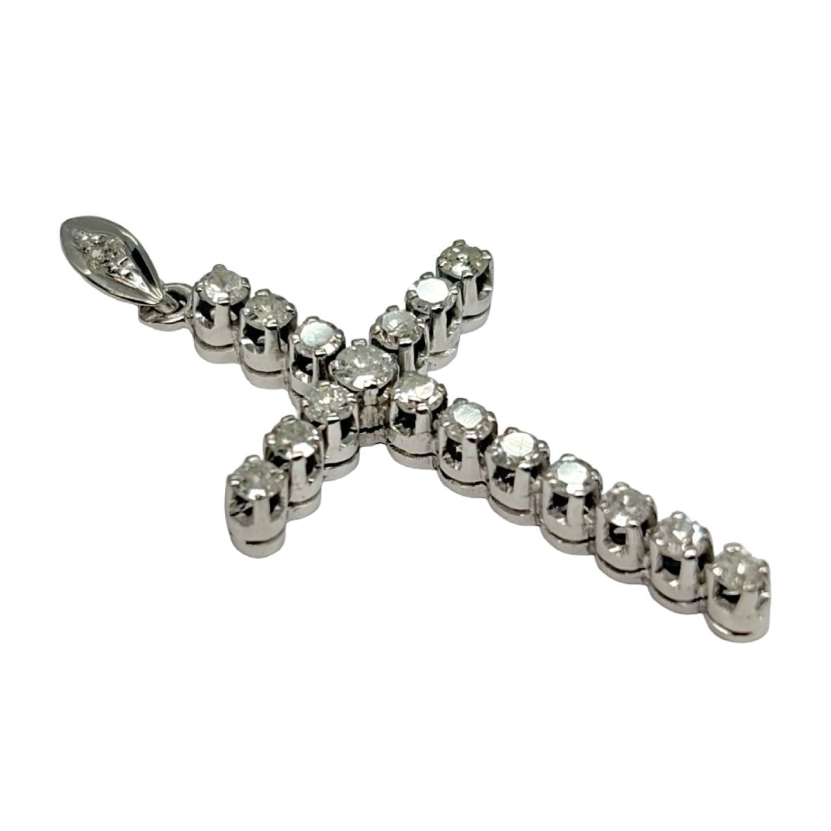 Pendentif en or blanc et diamants - Castafiore
