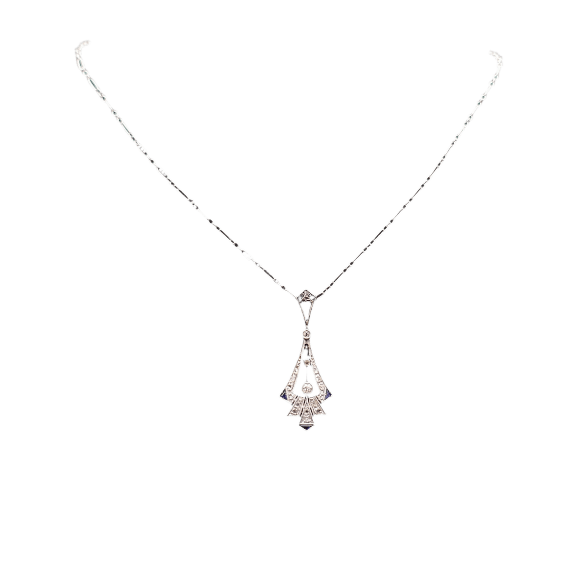 Pendentif en or blanc, platine, saphirs et diamants - Castafiore