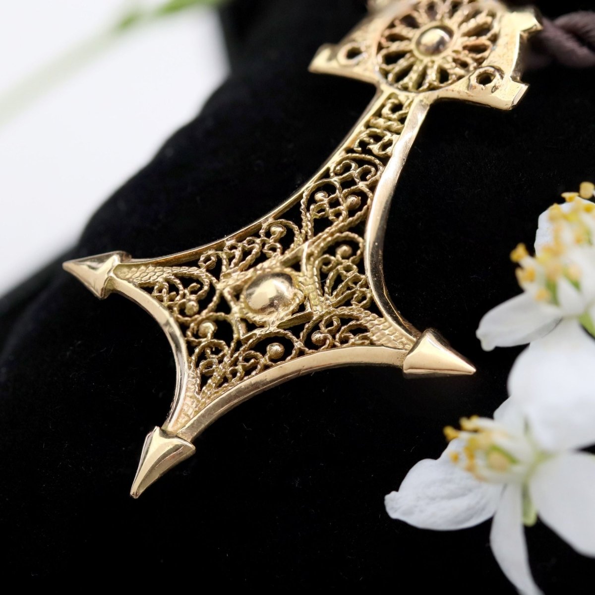 Pendentif en or jaune - Castafiore