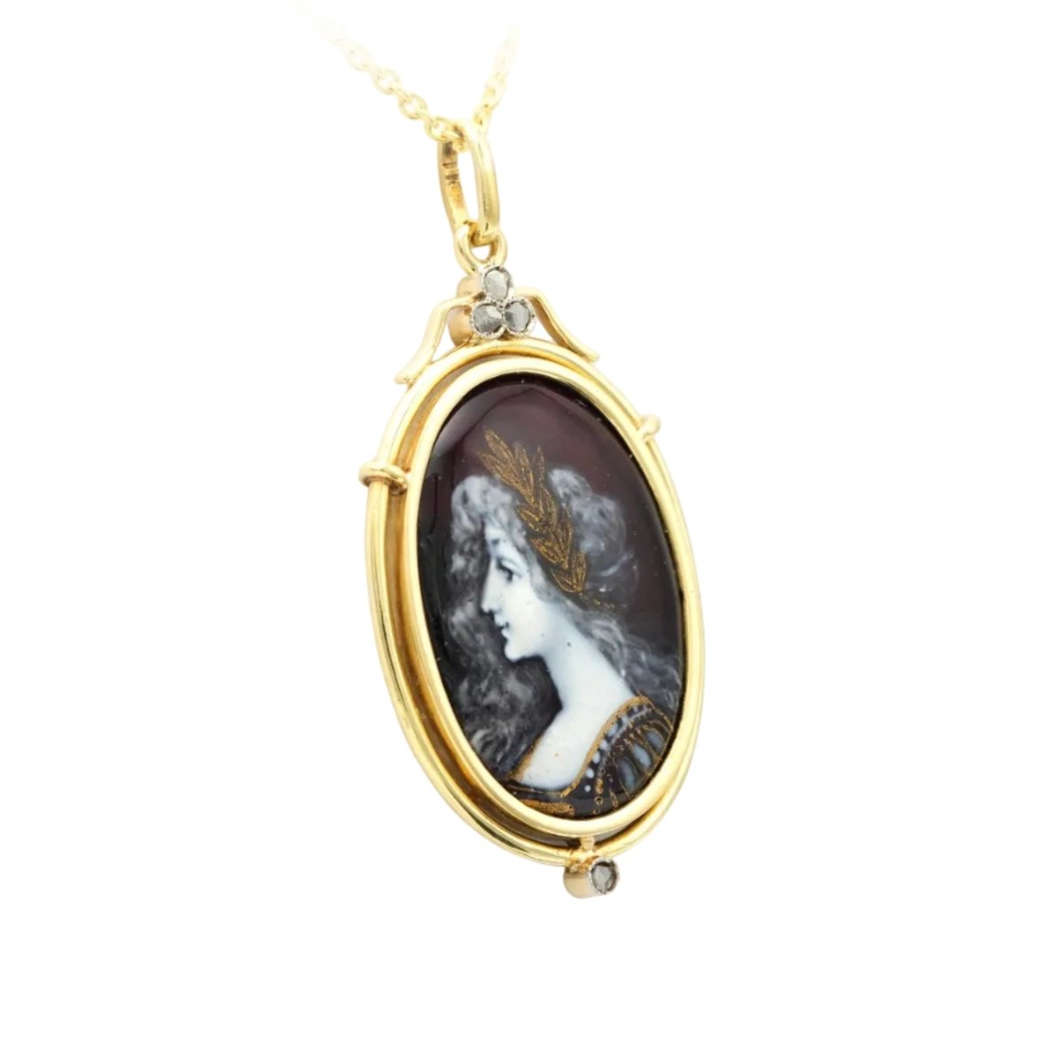 Pendentif en or jaune, émail et diamants - Castafiore