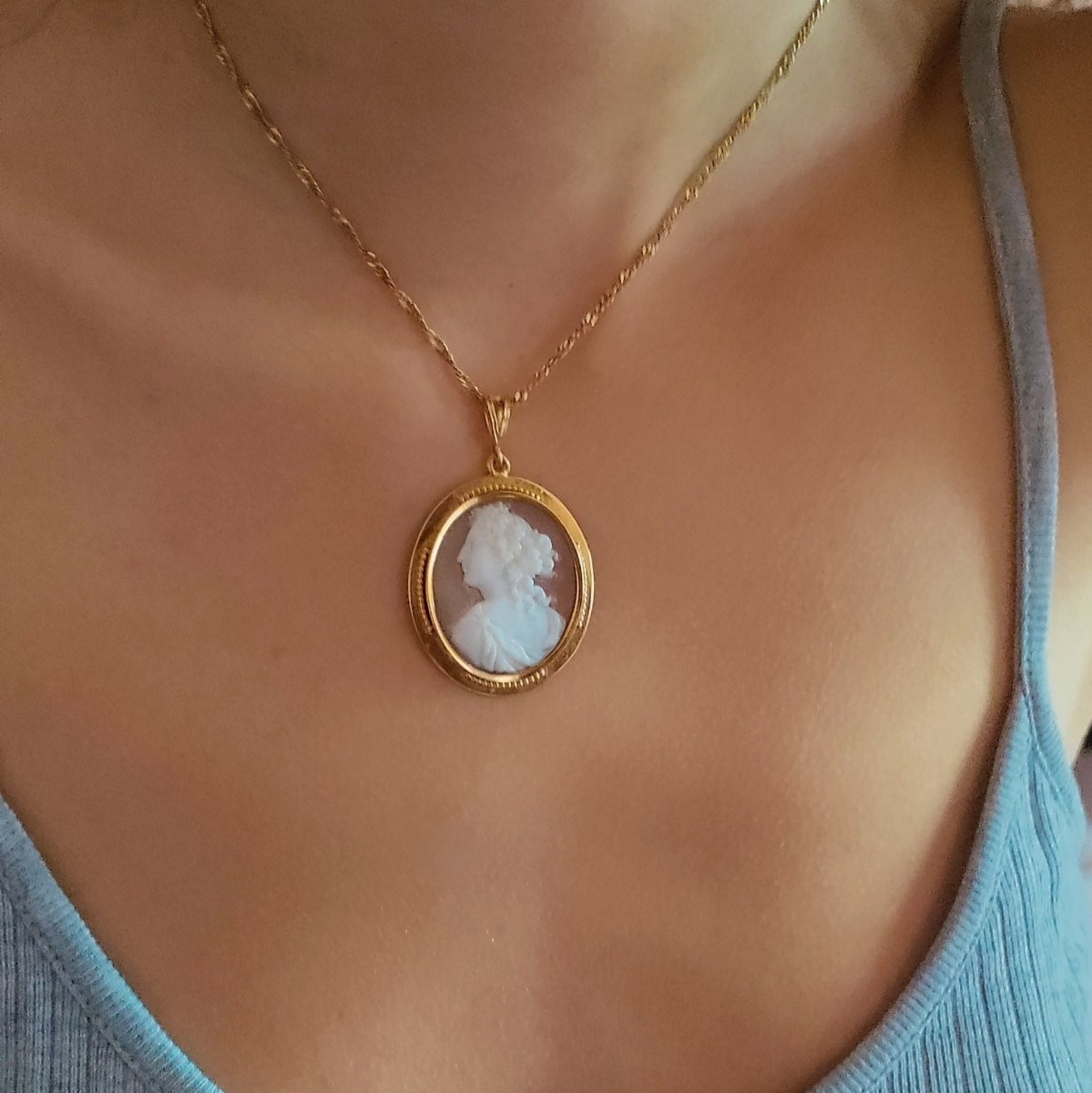 Pendentif en or jaune et camée - Castafiore